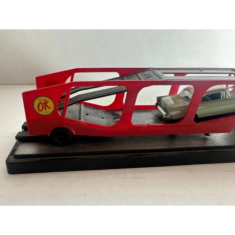 Chevrolet Diecast 1959 Viking LCF 1957 Bel Air Car Transporter Red Green